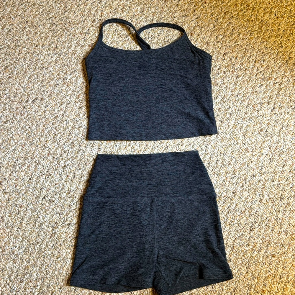 Beyond Yoga Spacedye Cropped Tank & Shorts Set
